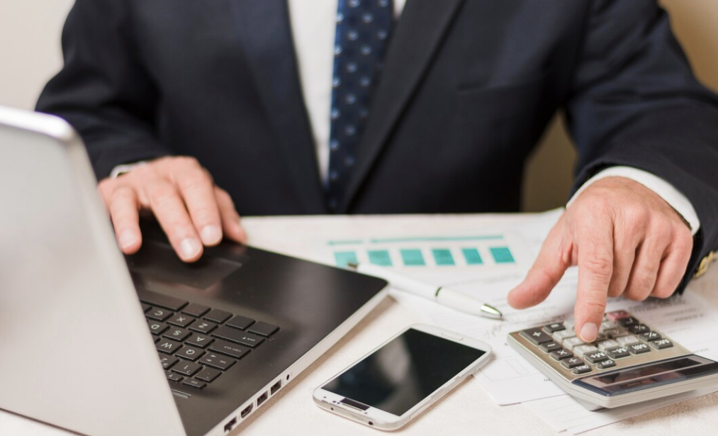 Servicios Contables, Fiscales y Legales